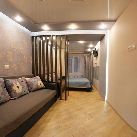 Yellow Loft Luxury Apartments With 2 Bedrooms Poltava Esterno foto